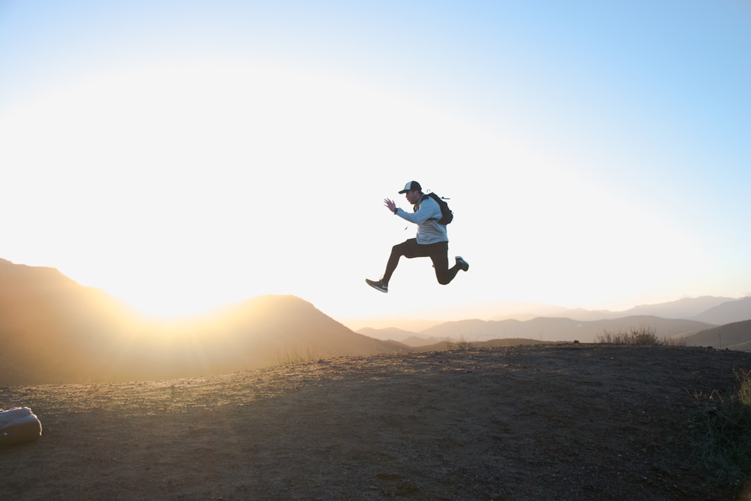 運動の直後に得る達成感という即時報酬のイメージ